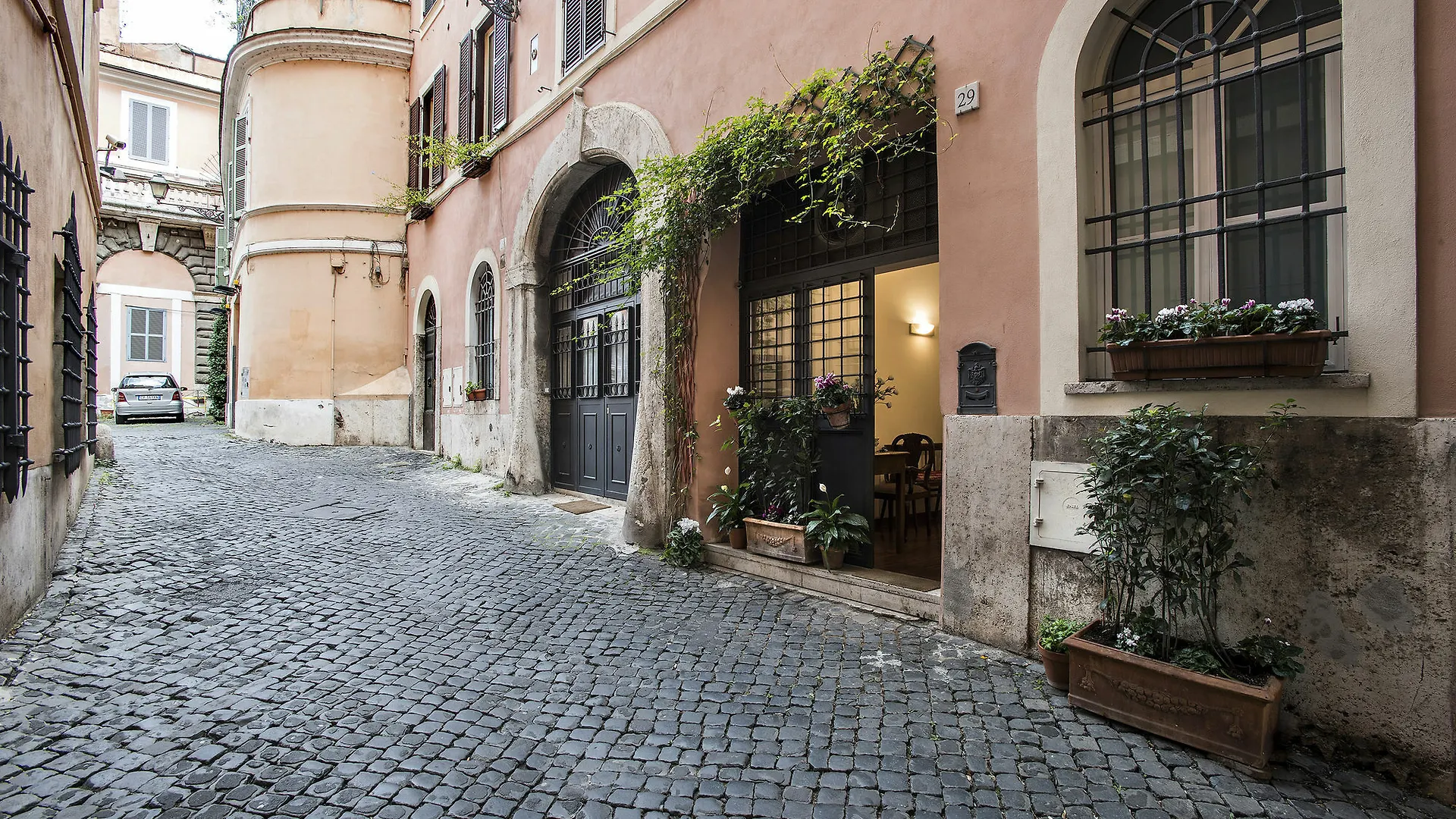 B&B Arco Del Lauro